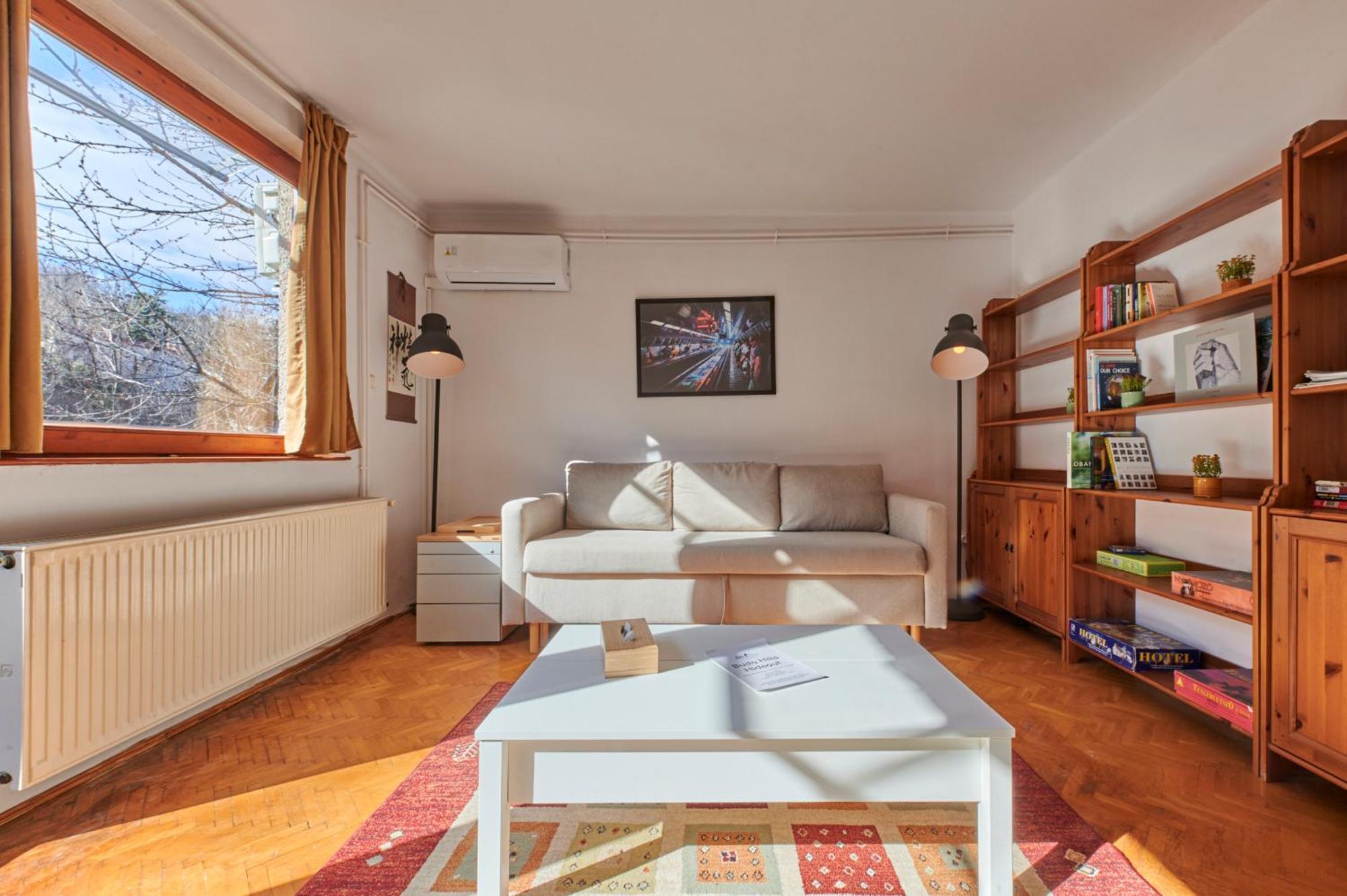 Buda Hills Hideout Apartment *